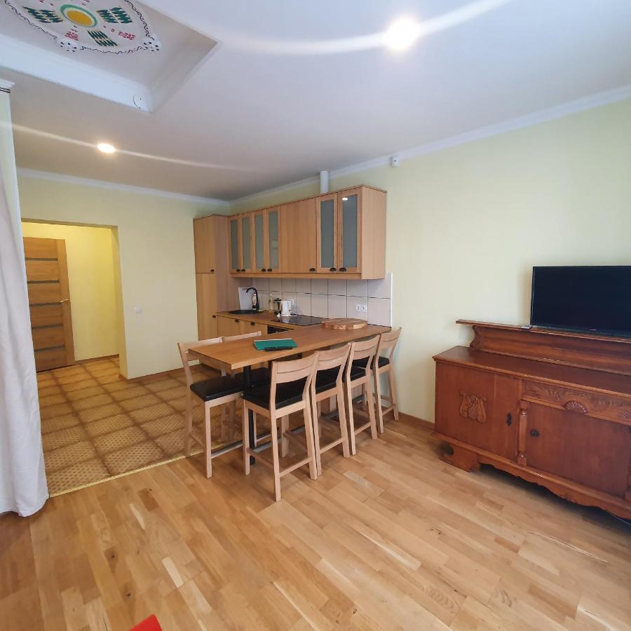 Hot Riga Ernestines Iela 7-7 Enjoy The Feel Of Home And History! エクステリア 写真
